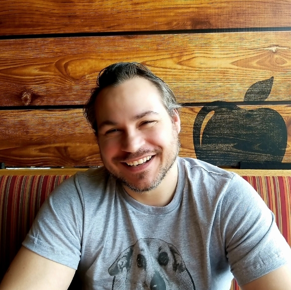 Meet your Posher, Posh - Picture 5 of 5